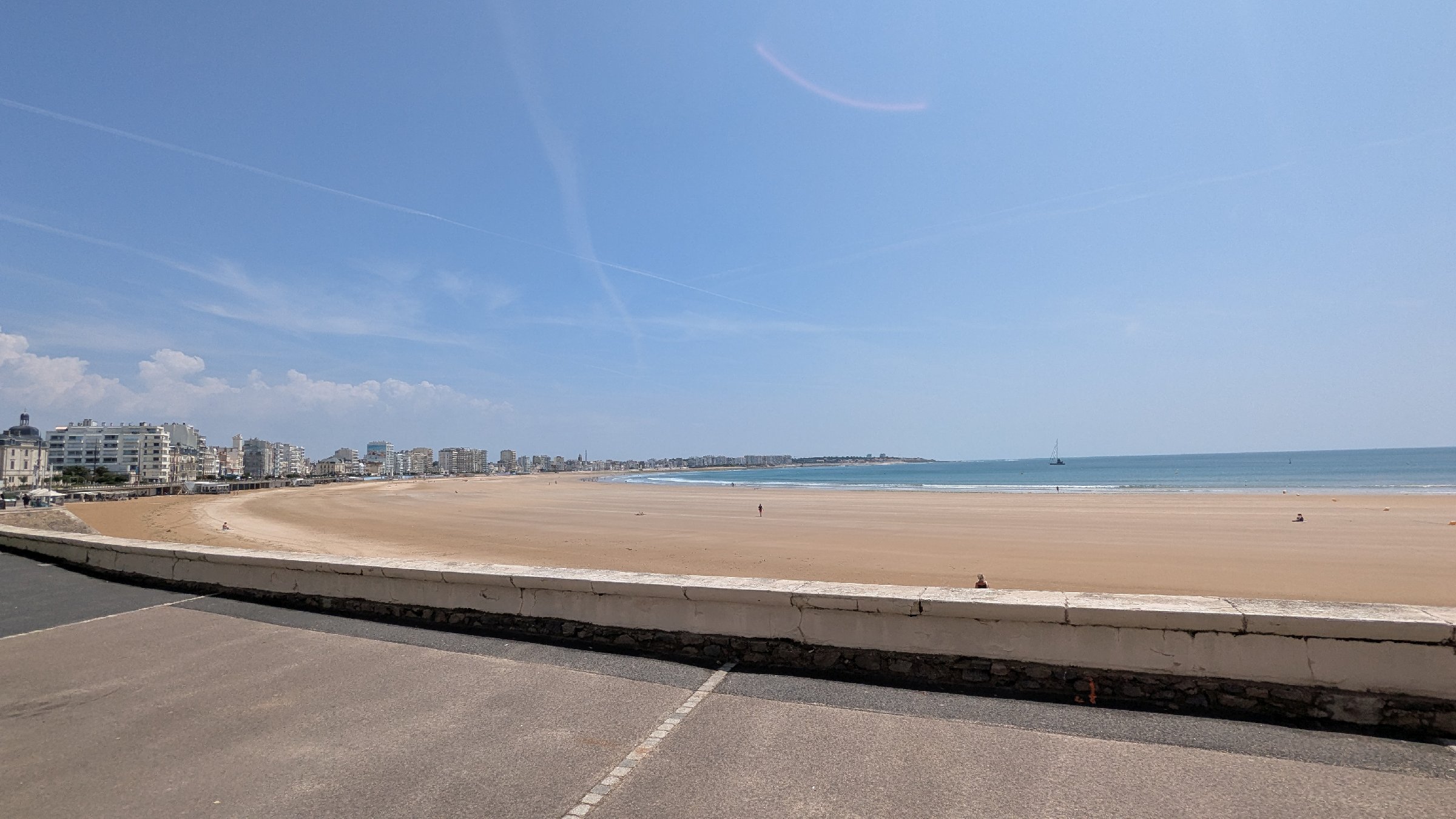france25098