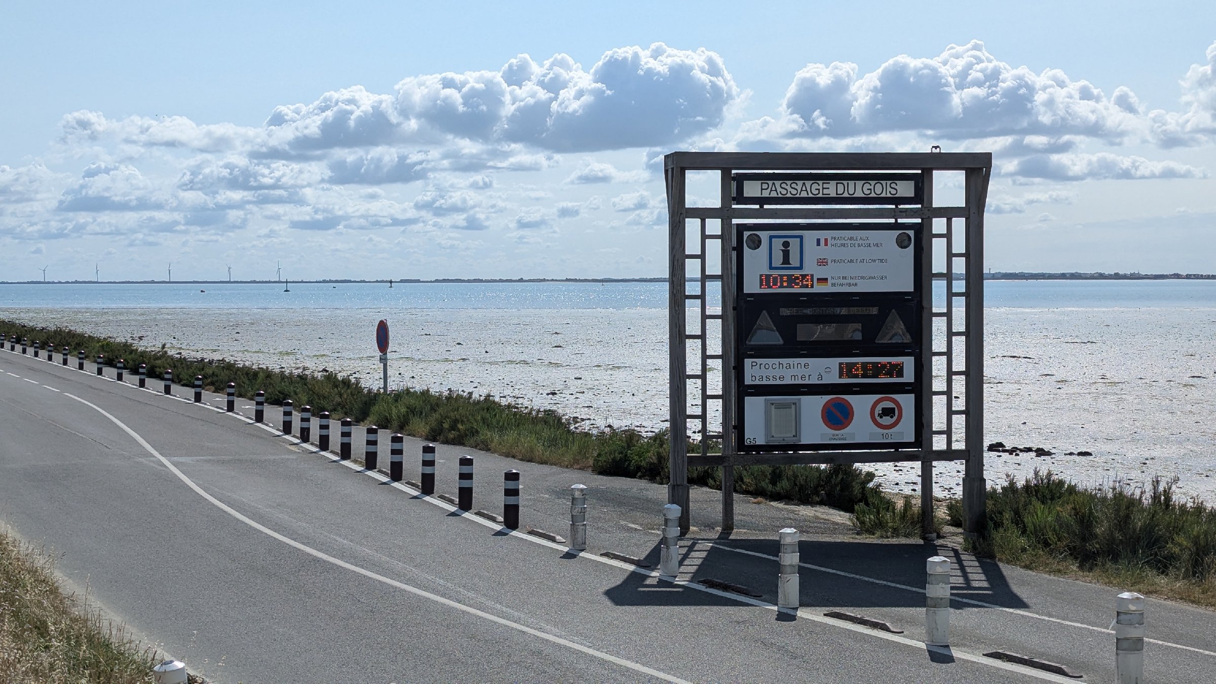 france25104