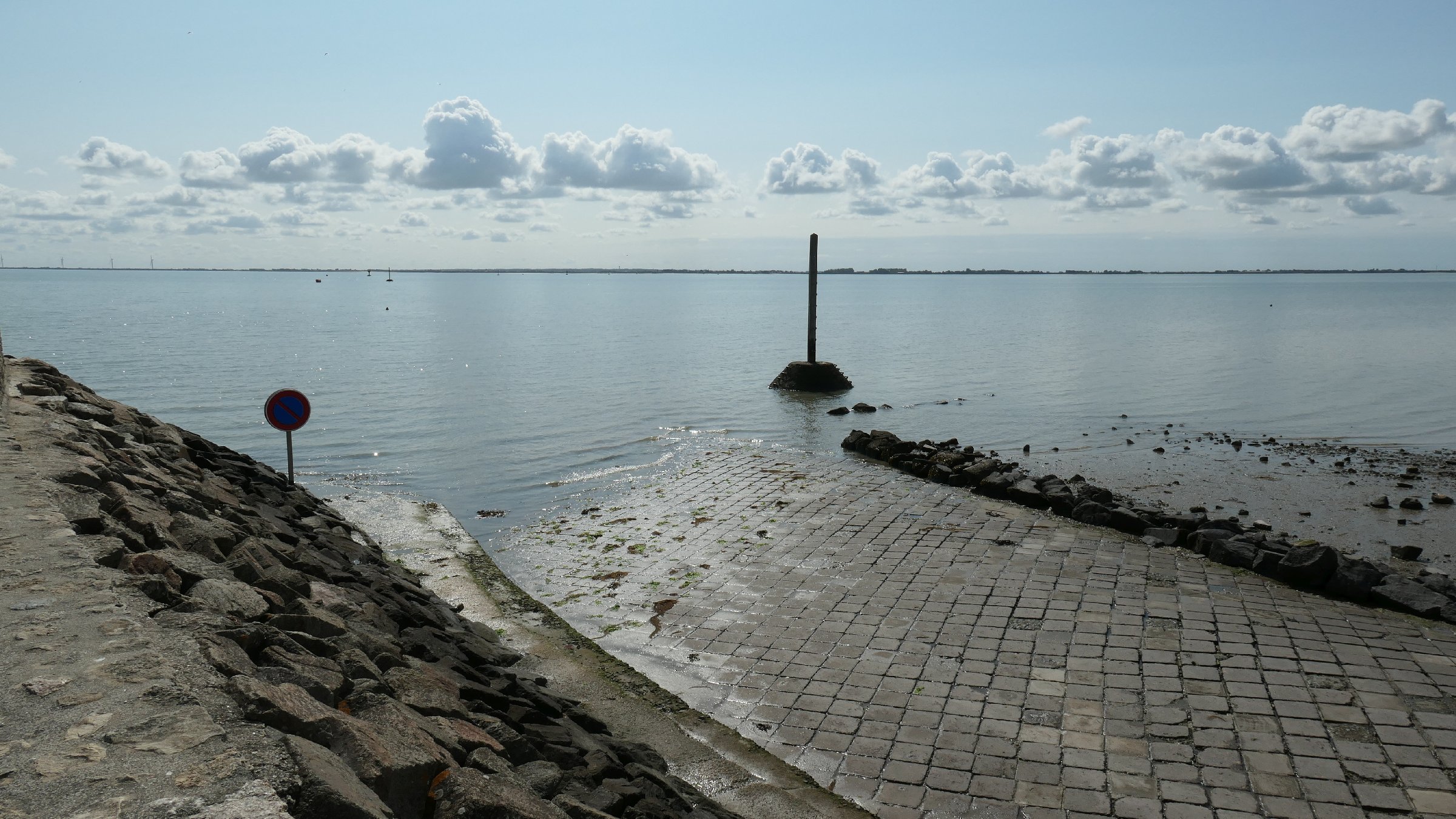 france25105