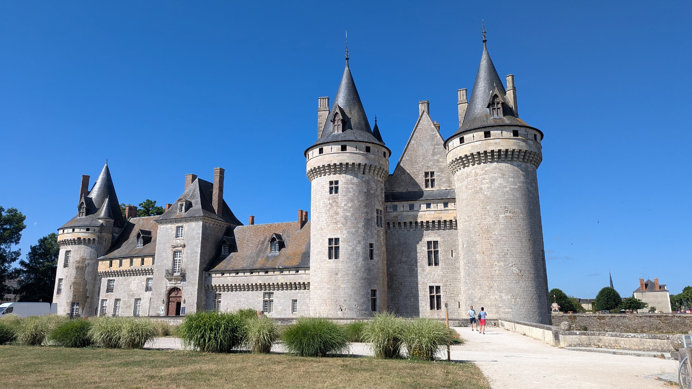 france25142